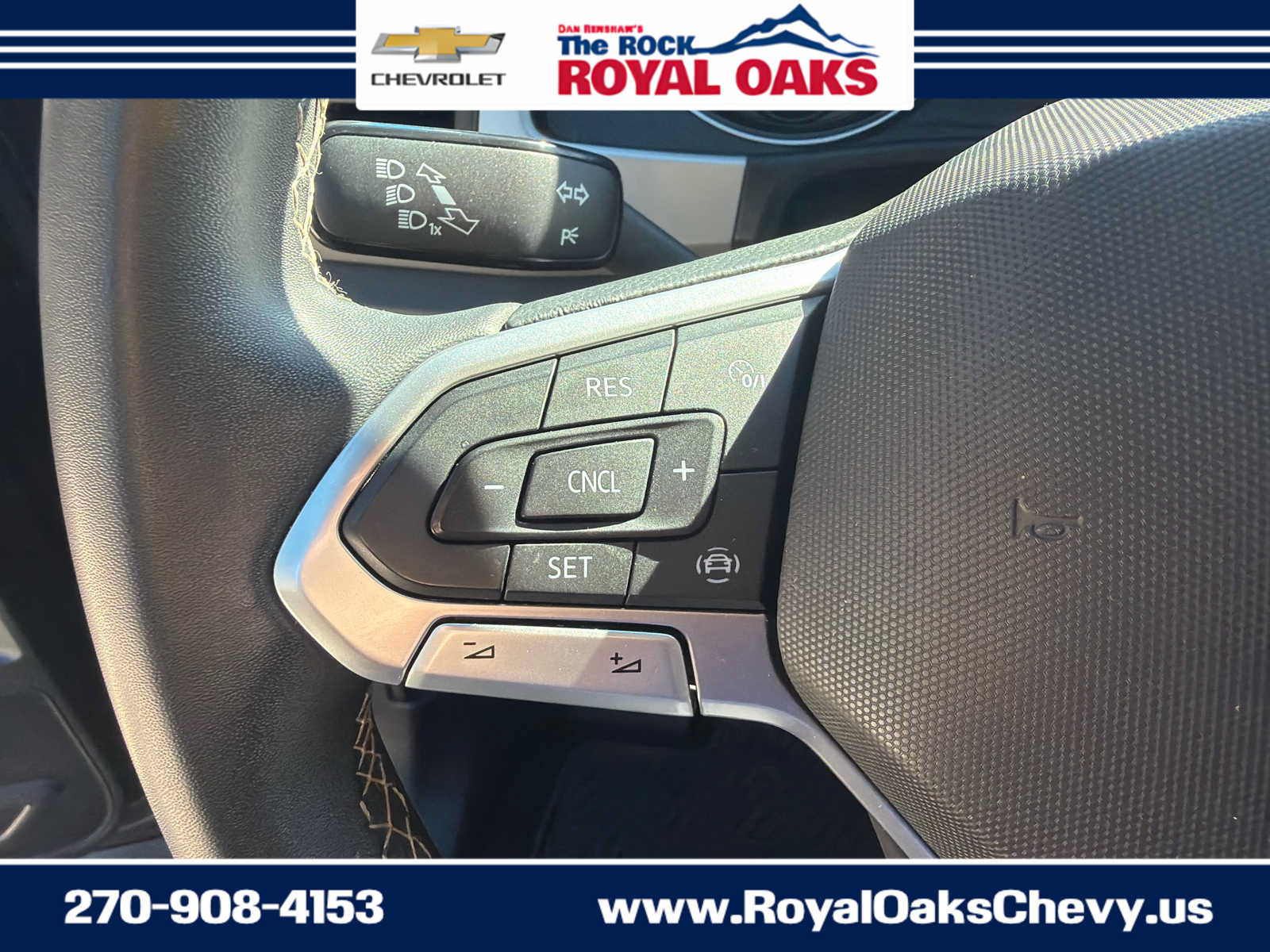 Used 2021 Volkswagen Atlas Cross Sport SE FWD image 15