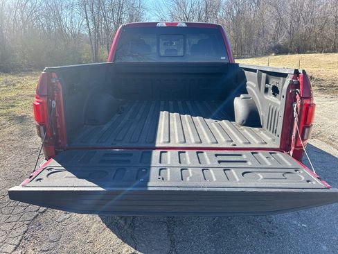 Used 2016 Ford F150 Lariat image 25