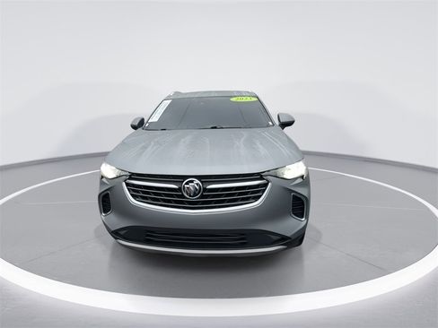 Used 2023 Buick Envision Essence image 3