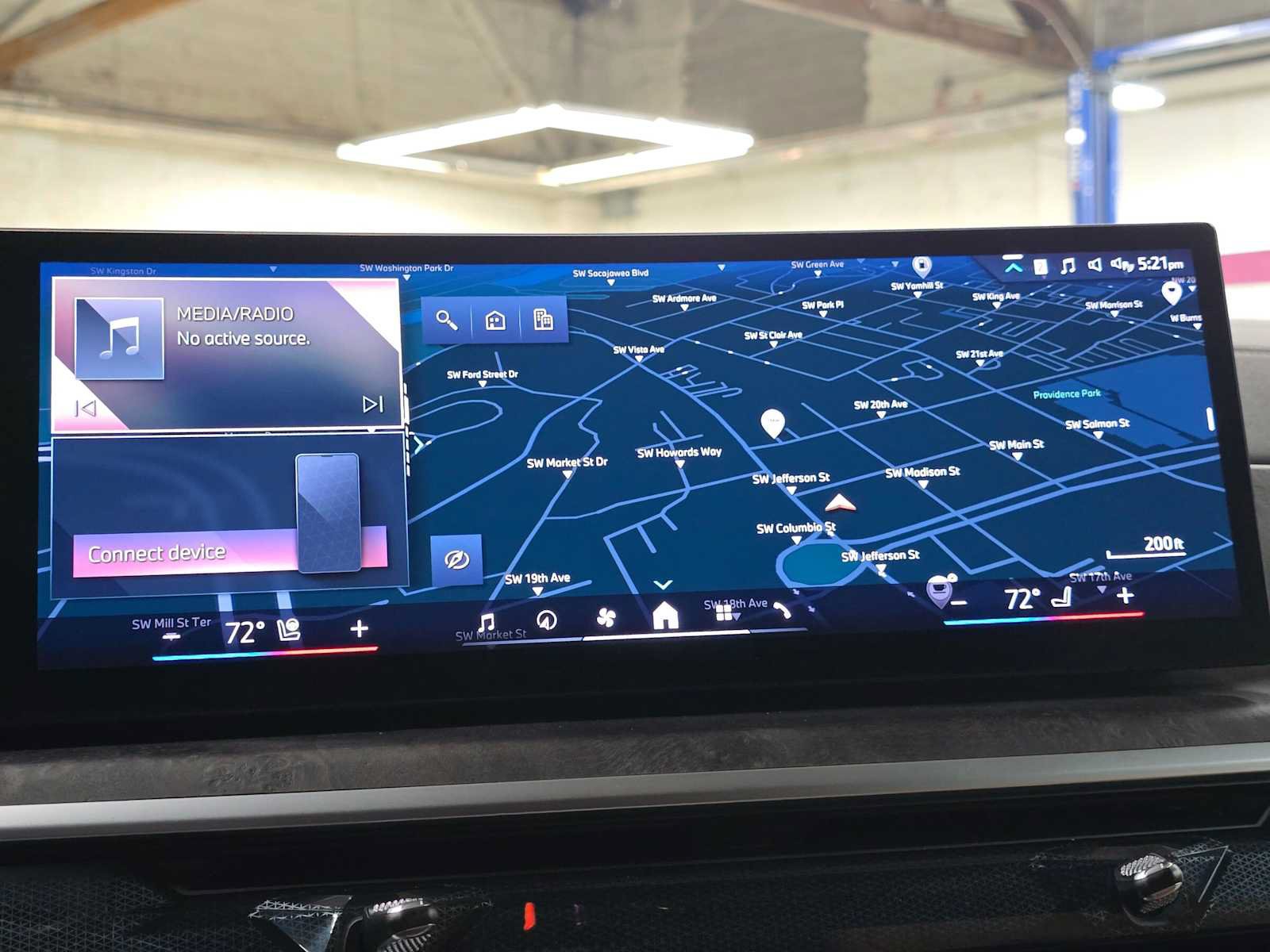 Used 2025 BMW X5 xDrive40i w/ Executive Package AWD/4WD image 30
