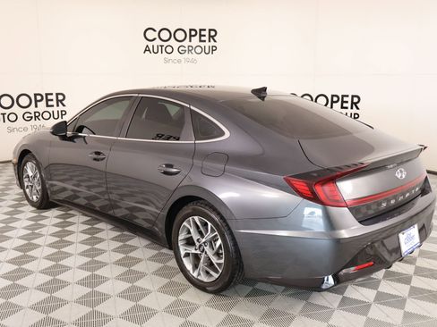 Certified 2023 Hyundai Sonata SEL w/ Preferred Accessory Package FWD image 21