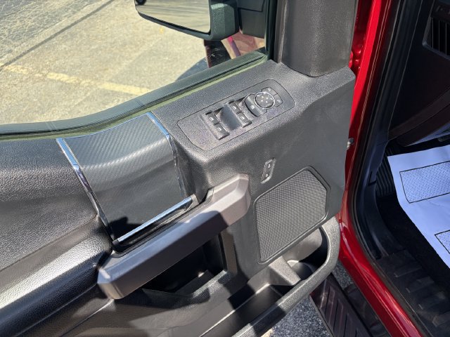 Used 2019 Ford F150 XLT w/ Equipment Group 302A Luxury AWD/4WD image 13