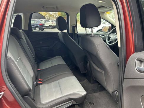 Used 2014 Ford Escape SE image 14