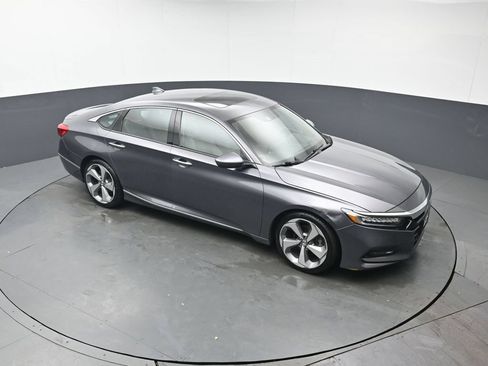 Used 2019 Honda Accord Touring image 42