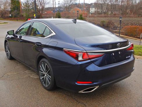 Used 2023 Lexus ES 350 w/ Premium Package image 6