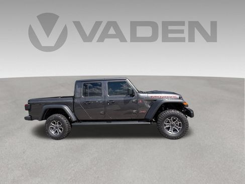 New 2026 Jeep Gladiator Mojave w/ Safety Group AWD/4WD image 7