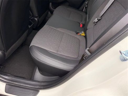 New 2026 Kia Seltos S image 9