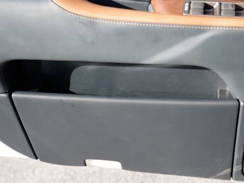 Used 2011 Lexus LS 460 4dr Sedan RWD image 53