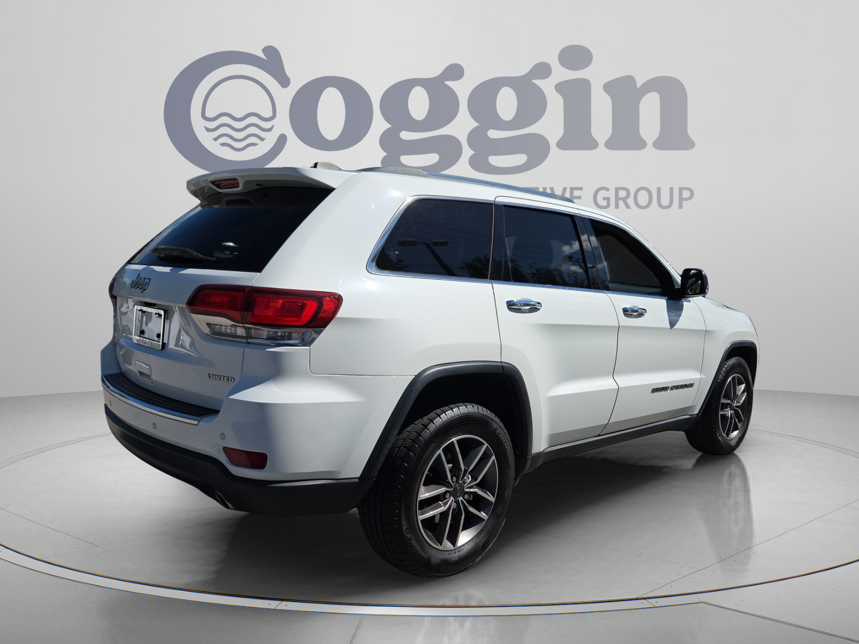 Used 2020 Jeep Grand Cherokee Limited AWD/4WD image 5