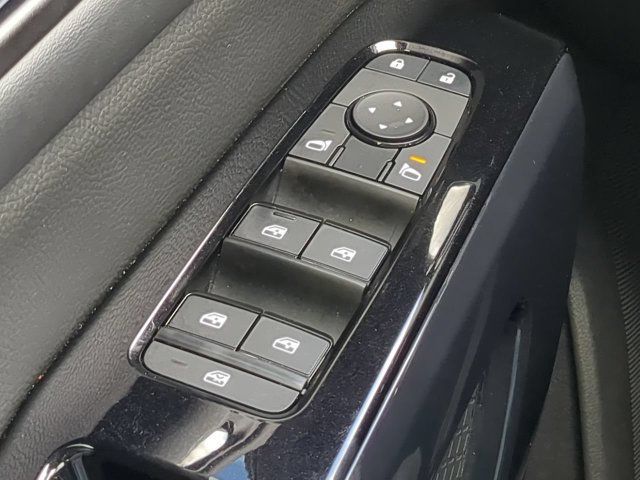 Used 2022 Nissan Pathfinder SV FWD image 28