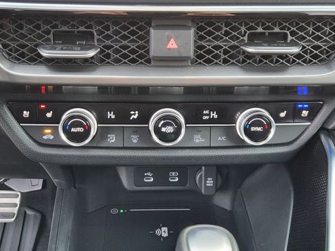 Certified 2025 Acura ADX A-Spec image 21