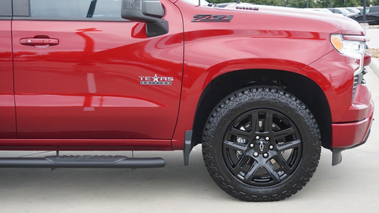 Used 2023 Chevrolet Silverado 1500 RST w/ Texas Edition Plus AWD/4WD image 9