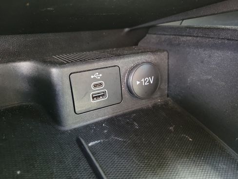 Used 2024 Ford Escape Active FWD image 9