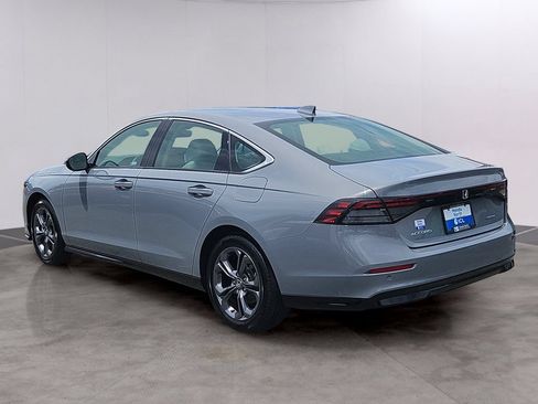 Used 2025 Honda Accord EX-L image 5