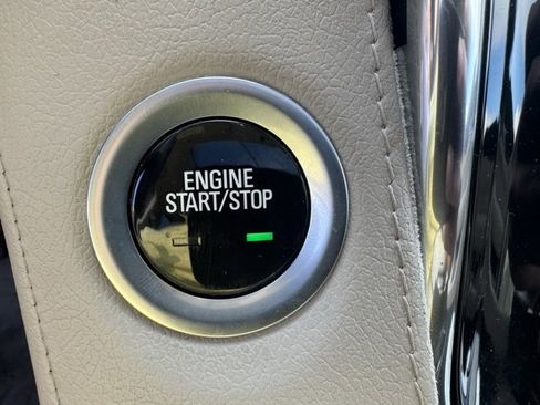 Used 2018 Cadillac Escalade Luxury w/ LPO, Radiant Package image 18