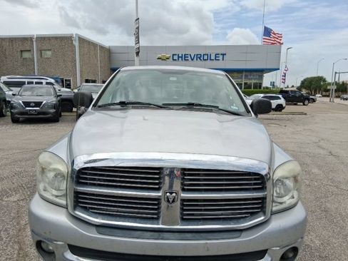 Used 2008 Dodge Ram 1500 Truck SLT w/ Trailer Tow Group RWD image 5