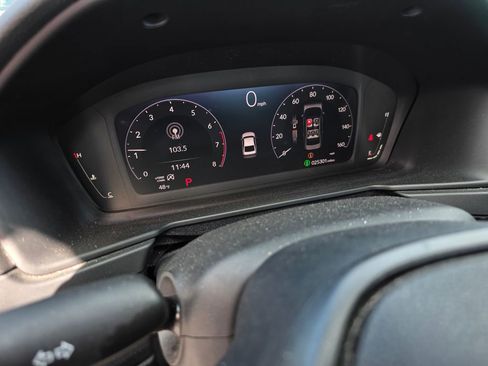 Used 2023 Honda Accord EX image 11