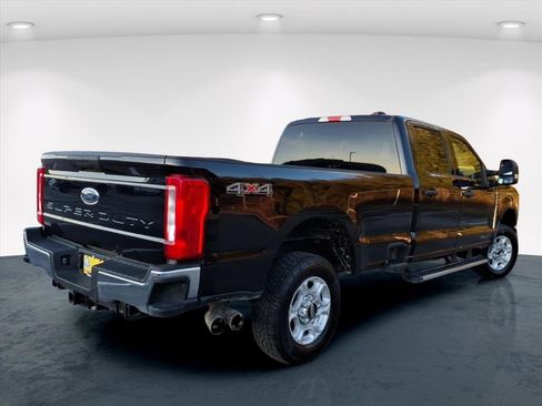 Used 2025 Ford F250 XLT image 23