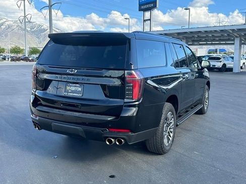 Certified 2025 Chevrolet Suburban Z71 AWD/4WD image 24