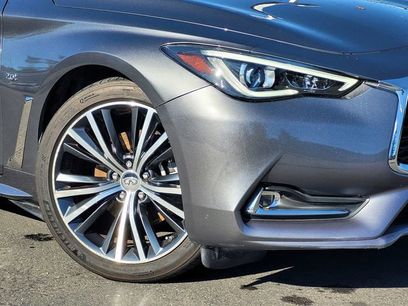 Used 2018 INFINITI Q60 2.0t w/ Moonroof Package