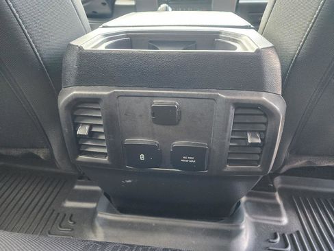 Used 2018 Ford F150 XLT w/ Equipment Group 301A Mid RWD image 12