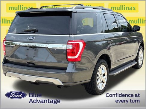 Used 2020 Ford Expedition XLT w/ Equipment Group 202A RWD image 4