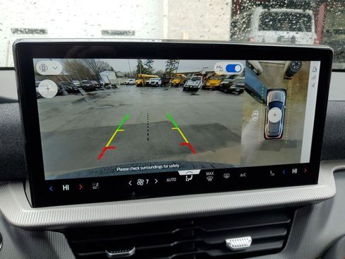 New 2026 Ford Explorer ST-Line image 21