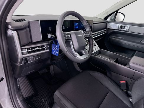 New 2026 Hyundai Santa Fe SE image 9