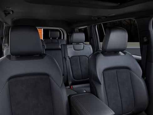 New 2026 Jeep Grand Cherokee L 4WD image 26
