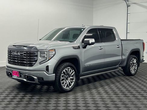 Used 2024 GMC Sierra 1500 Denali Ultimate image 1