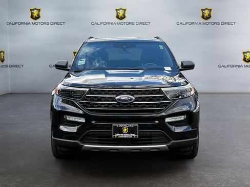 Used 2020 Ford Explorer XLT w/ Equipment Group 202A image 8