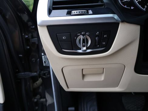 Used 2019 BMW X3 xDrive30i w/ Premium Package AWD/4WD image 40