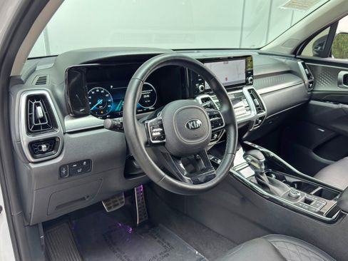 Used 2021 Kia Sorento SX FWD image 13