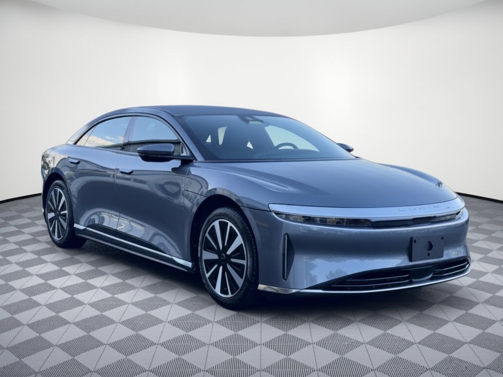 Used 2024 Lucid Air Pure RWD image 7