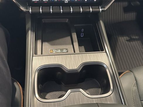 New 2026 GMC Acadia AT4 w/ Luxury Package image 28