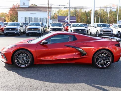 Used 2025 Chevrolet Corvette Stingray w/ Z51 Performance Package image 14