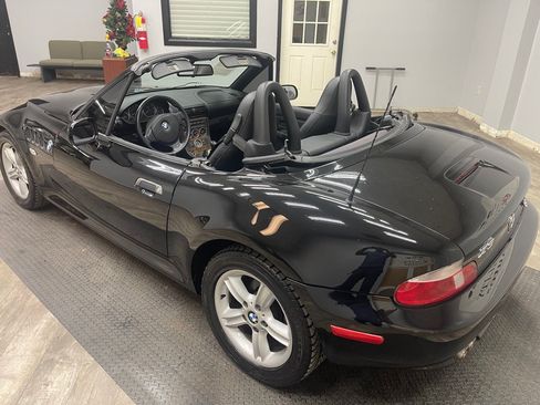 Used 2002 BMW Z3 2.5i RWD image 17