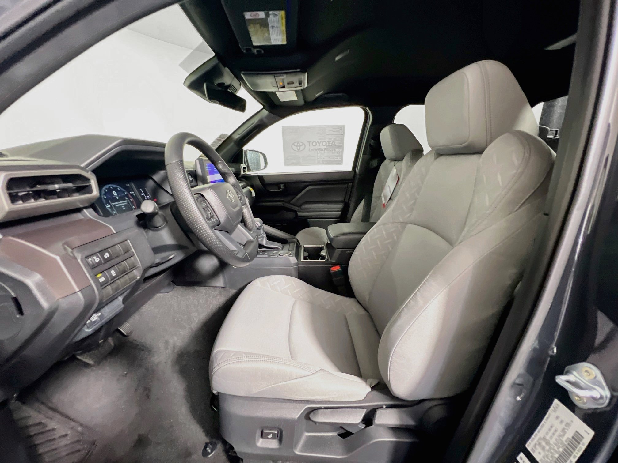 Used 2025 Toyota Tacoma SR5 RWD image 14