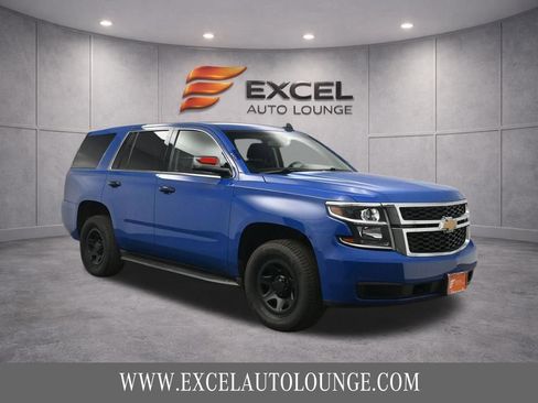 Used 2017 Chevrolet Tahoe 4WD w/ Remote Keyless Entry Package image 11
