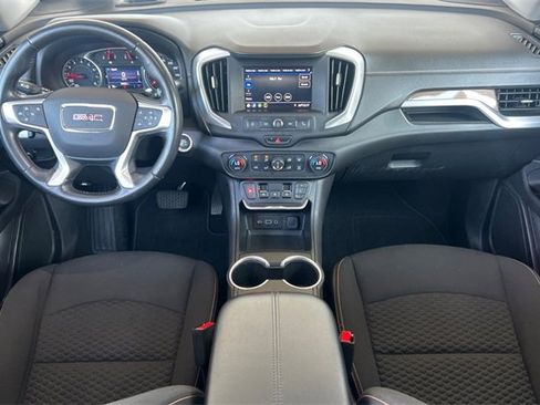 Used 2021 GMC Terrain SLE w/ Driver Convenience Package image 16