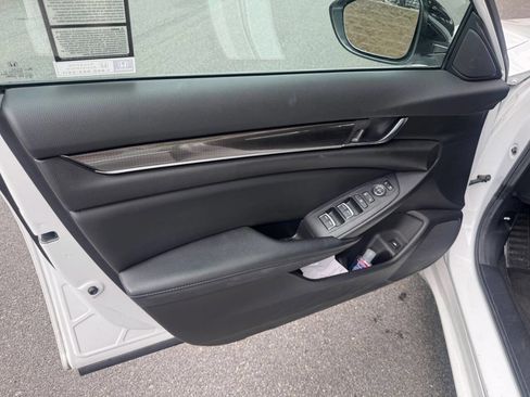 Used 2021 Honda Accord Sport Special Edition image 12