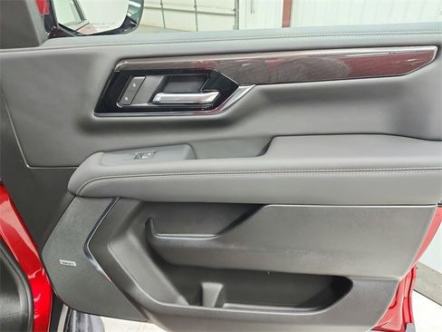 New 2026 GMC Yukon Elevation image 40