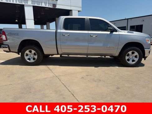 Used 2022 RAM 1500 Big Horn AWD/4WD image 2