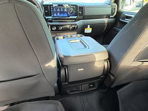 Used 2024 Chevrolet Silverado 1500 RST w/ Z71 Off-Road Package AWD/4WD image 20