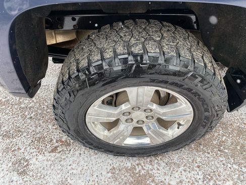 Used 2018 Chevrolet Colorado Z71 w/ Centennial Edition image 14