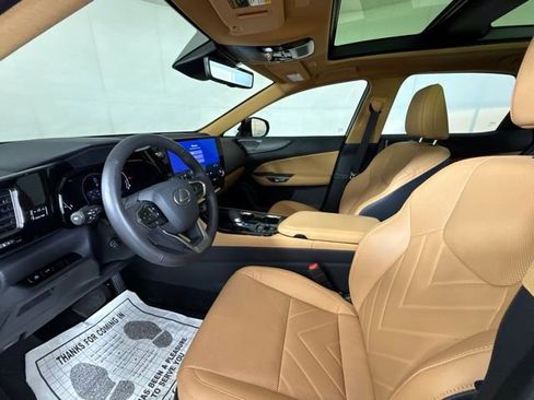 Used 2025 Lexus NX 350 350 Luxury image 5