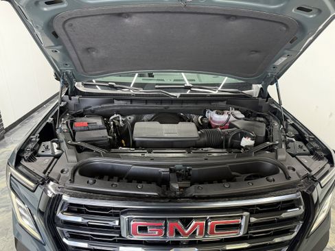 Used 2026 GMC Yukon AT4 w/ AT4 Premium Package AWD/4WD image 35