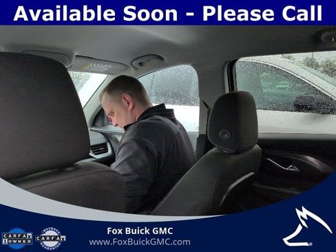 Used 2023 GMC Terrain SLE w/ Driver Convenience Package AWD/4WD image 10