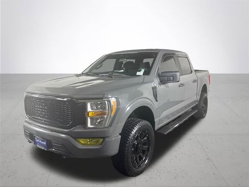 Used 2021 Ford F150 XL w/ STX Appearance Package image 2