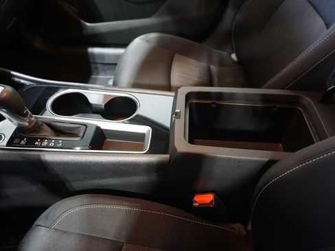 Used 2024 Nissan Altima 2.5 SV image 21